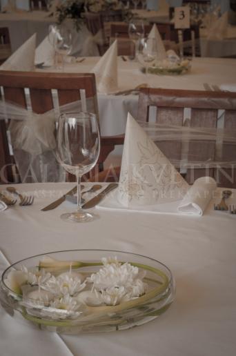 Svadobná malá ikebana na stôl Elegancia